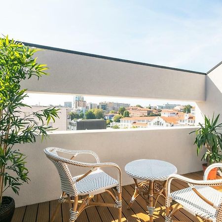 Porto Insight Apartment Cedofeita- Balcony & Parking المظهر الخارجي الصورة